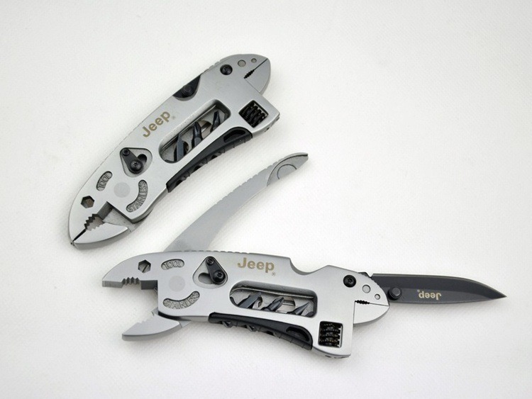 K08 Outdoor Multifunctional Knife Fitter Wrench Bicycle Tools